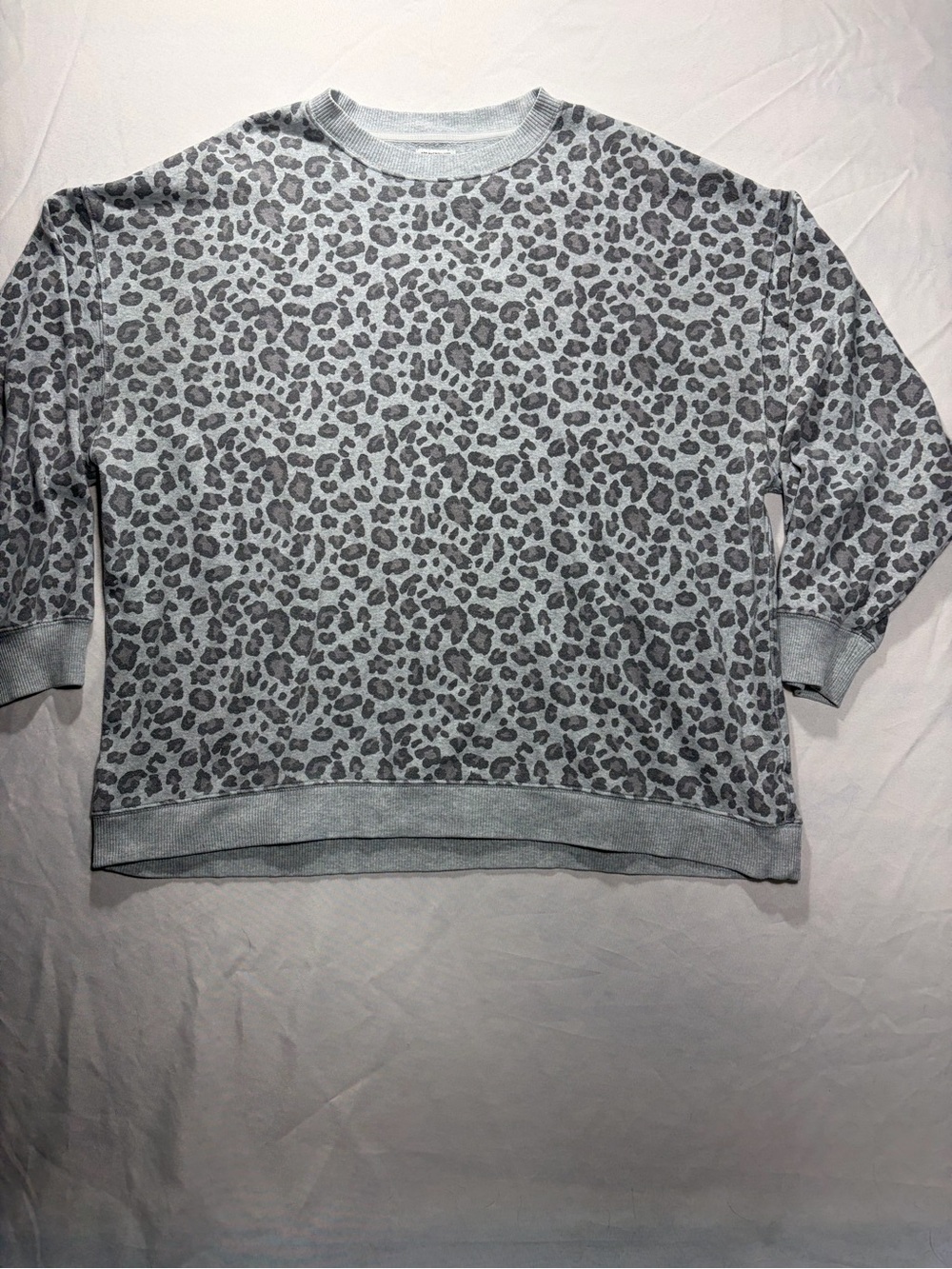 American Eagle Outfitters Gray Leopard Print Crewneck Sweater